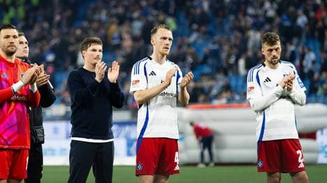 Niedergeschlagen: Trainer Polzin und seine Mannschaft