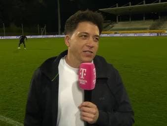 Mit dem 3:2-Sieg über den VfB Stuttgart II bewahrt sich der TSV Havelse eine kleine Chance auf den Klassenerhalt. Havelse-Trainer Samir Ferchichi spricht nach der Partie über die Leistung sowie über den etwas krummen Siegtreffer seiner Mannschaft. 