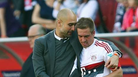 Pep Guardiola und Philipp Lahm in inniger Umarmung