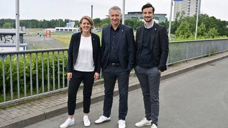 Der S04-Vorstand: Rühl-Hamers, Baumann (M.), Tillmann