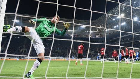 Ron-Robert Zieler kassiert in Hoffenheim vier Gegentore