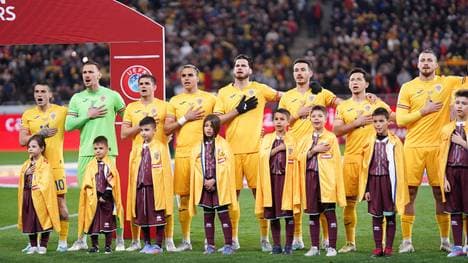 The EURO 2024 Group I, Round 1 Qualification match between Romania and Belarus The Romanian squad, led by their captain Nicolae Stanciu sings their national anthem during the EURO 2024 Group I, Round 1 Qualification match between Romania and Belarus at Arena NaÈ›ionalÄƒ Stadium on March 28, 2023 in Bucharest, Romania. Bucharest Arena NaÈ›ionalÄƒ Stadium Sector 2 Romania Copyright: xAlexandraxFechetex IMAGO_Alexandra Fechete_EURO2024_Rom-v-Bel003
