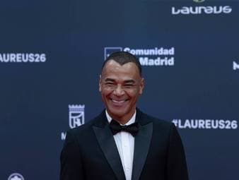 Bayern? "Vorbild für die Kunst des Fußballspiels"