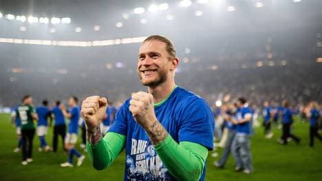 Loris Karius unterstützt die Blutspendeaktion des DRK
