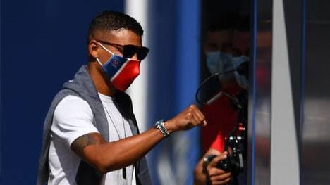 Thiago Silva bleibt noch für ein paar Spiele bei Paris Saint-Germain