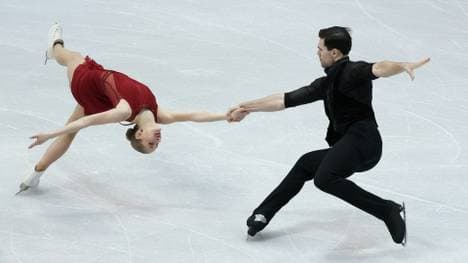 Minerva-Fabienne Hase und Nikita Volodin liegen auf Kurs