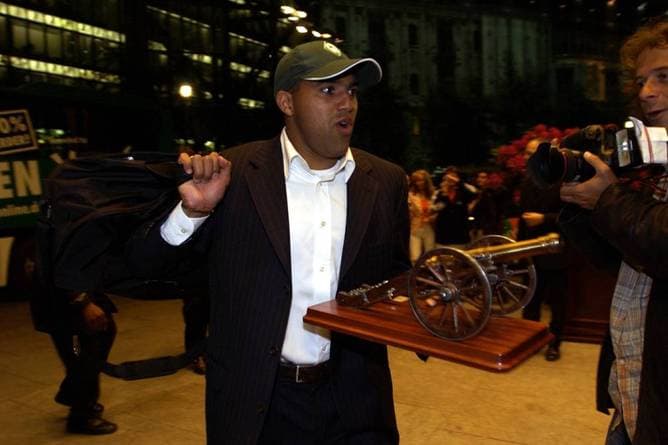 Ailton kauft Torjägerkanone zurück