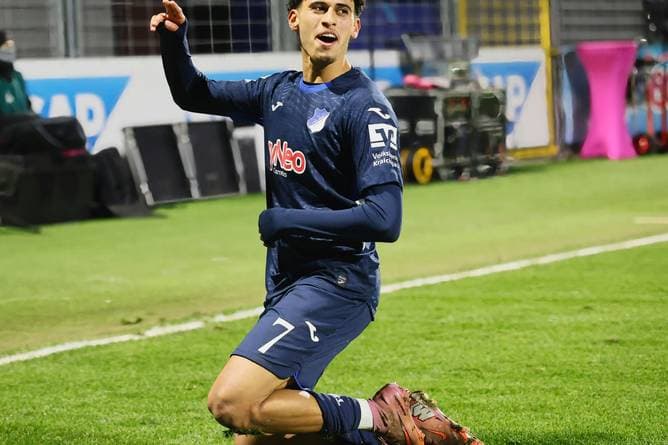 Eintracht schlägt erneut zu