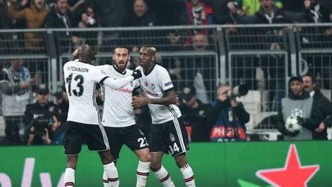 Talisca (r.) glich für Besiktas gegen den FC Porto aus