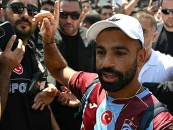 Irre Aktion um Salahs Unterschrift geplant