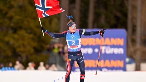 Johannes Thingnes Bö sicherte sich mit der Staffel sein 23. WM-Gold