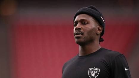 Antonio Brown streikte sich von den Raiders zu den Patriots.
