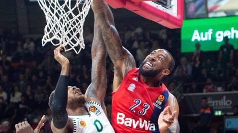 Derrick Williams (r.) ließ es mächtig krachen