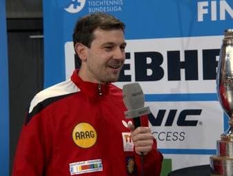 Timo Boll verpasst das Liebherr-Pokal-Finale wegen einer Bauchmuskelverletzung. Der Tischtennis-Superstar gibt einen Ausblick, wann mit ihm wieder zu rechnen sein dürfte.