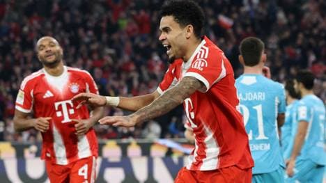 In Galaform: Bayerns Luis Díaz