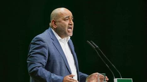 Omid Nouripour kritisiert das Verhalten des Bundeskanzlers nach dem deutschen WM-Ausscheiden