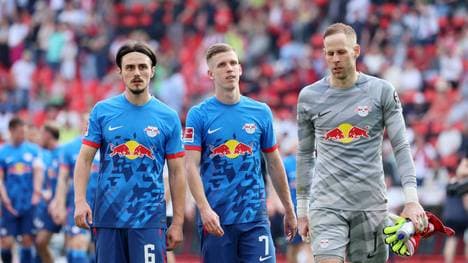 RB Leipzig verlängert mit Peter Gulacsi (r.)