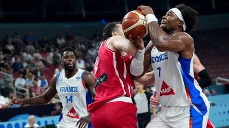 Georgiens Andronikaschwili und der Franzose Yabusele