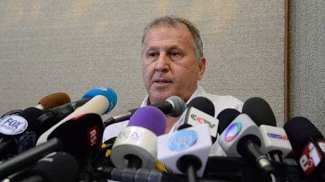 Zico kandidiert für die FIFA-Spitze