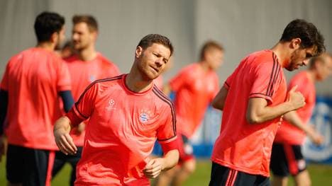 Xabi Alonso und Javi Martinez bestreiten am Samstag das Pokalfinale mit den Bayern