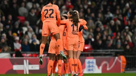 Oranje holte den Gruppensieg