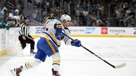 John-Jason Peterka trägt zwei Assists zum Sieg bei