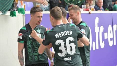 Marco Friedl (l.) sorgte für pure Erleichterung mit seinem Führungstreffer