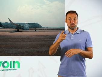 Flugstunden bei yoin! Während der Inclutainment-A380 auch vor dem größten Flughafen Deutschlands in Frankfurt nicht Halt macht, bekommt Kim Moquenco in den Allgäuer Alpen am Schloss Neuschwanstein heftigen Gegenwind. Eine waghalsige Flucht soll ihr gelingen. Kevin hingegen muss im Flugsimulator in Frankfurt eine waghalsige Landung probieren. Kim Hansmann hingegen kämpft in Berlin mit gesunden Lebensmitteln und Tipps eines Ernährungscoaches für Multiple Sklerose. Holen die drei die Punkte für die Moderatorinnen? Wieder einmal sind sie im Wettstreit mit dem Team hinter der Kamera, um einer Bestrafung in der nächsten Sendung zu entgehen. Alles nur Quatsch? Von wegen! Mitfiebern senkt Barrieren. Lachen verbindet. Inklusion unterhält. Inclutainment at its best!