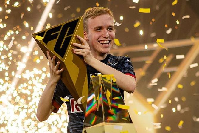 Weltmeister! Wunderkind schlägt erneut zu