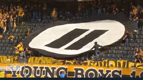 Die Fans der Young Boys Bern und des FC Basel demonstrieren gemeinsam gegen den eSports