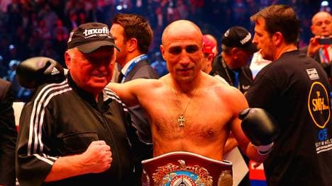 Arthur Abraham nach dem Kampf gegen Paul Smith -  WBO Super Middleweight World Championship