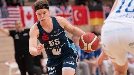 Pauline Marie Mayer feiert mit Freiburg die Meisterschaft