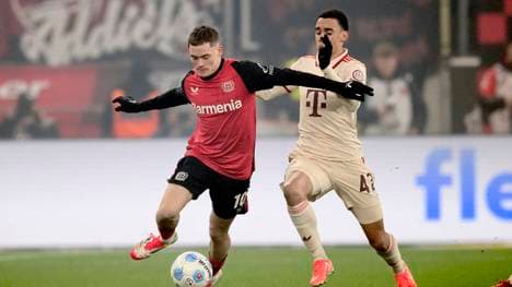 Florian Wirtz im Duell mit Jamal Musiala