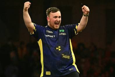 Littler jubelt nach Thriller-Sieg