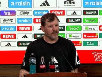 Union Berlins Trainer Steffen Baumgart ist beeindruckt vom Spielstil des FC Bayern und von Trainer Vincent Kompany.