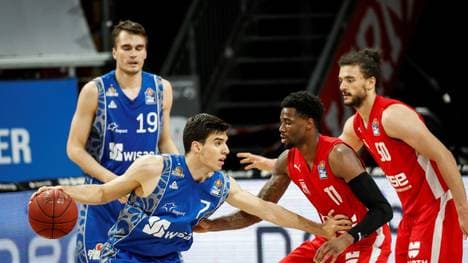 Bruno Vrcic (l.) zieht sich Schultergelenksprengung zu 