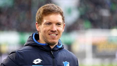 Julian Nagelsmann Trainer von 1899 Hoffenheim blickt entspannt