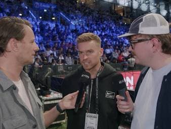 Maximilian Mittelstädt will Jugendliche vom PC wegholen und verkündet daher bei der Icon League ein spezielles Projekt. 