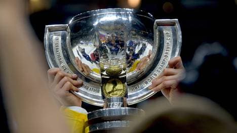 2027 oder 2028 könnte in Deutschland um den WM-Pokal gespielt werden