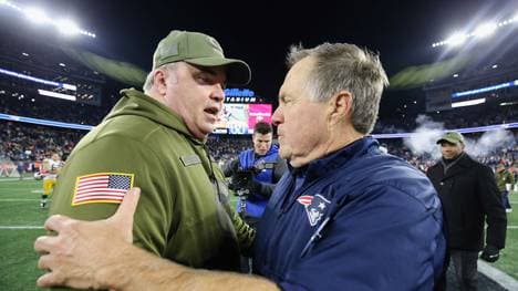 Mike McCarthy (l.) ist neuer Headcoach der Dallas Cowboys