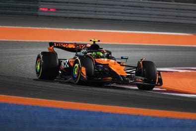 Fataler Patzer im WM-Kampf! Verspielt McLaren alles?