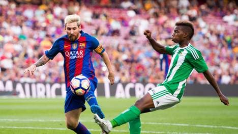 FC Barcelona v Real Betis Balompie - La Liga
