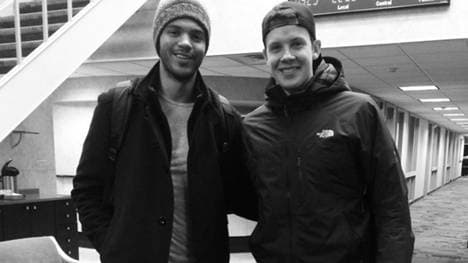 Ryan Johanson (r.) traf Seth Jones am Flughafen