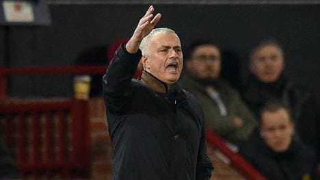 Jose Mourinho will in der neuen Saison an die Seitenlinie zurückkehren