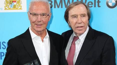 Franz Beckenbauer und Günter Netzer bei einer Preisverleihung in München 2018