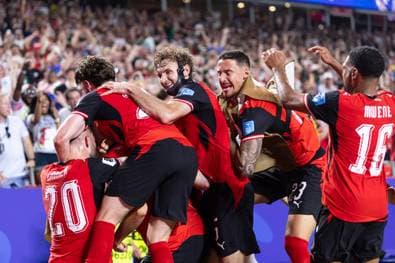 Österreich sorgt für unfassbaren Last-Minute-Irrsinn