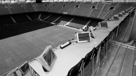 talkSPORT-Kommentator Russell Hargreaves ist im Alter von 45 Jahren verstorben