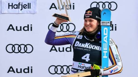 Emma Aicher räumt nicht nur Pokale ab