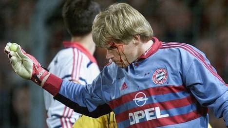 Diese Szene ging um die Welt: Der Titan wird während des Spiels von einem Golfball im Gesicht getroffen