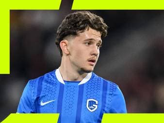 Der BVB hat sein Angebot für Wunschspieler Konstantinos Karetsas nachgebessert. Jetzt liegt der Ball bei Genk. 